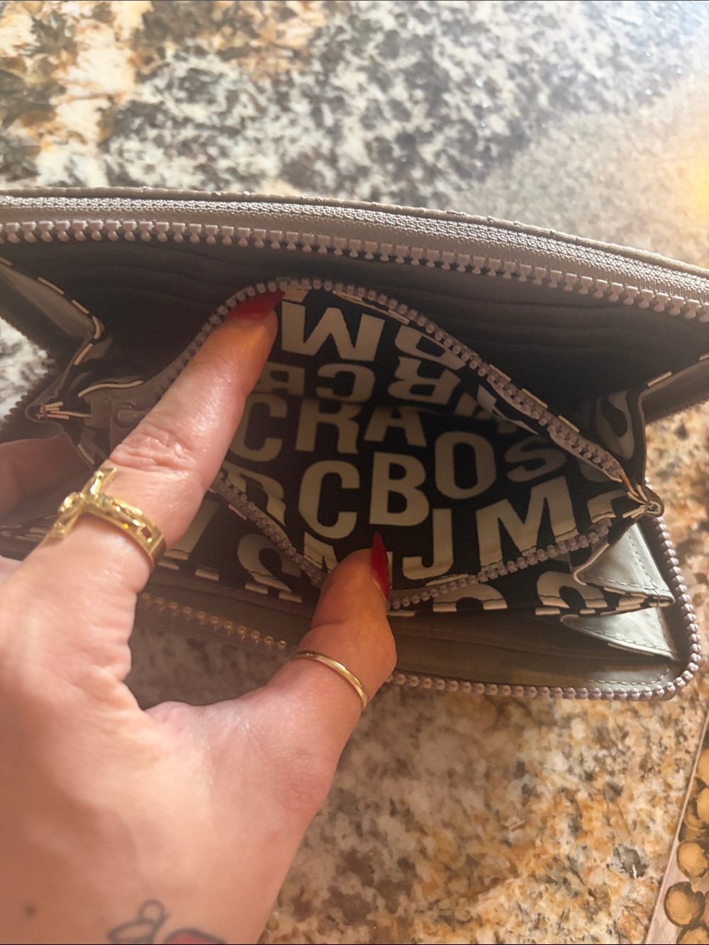 Marc by Marc Jacobs Quilted Taupe Zip Wallet with Logo Plaque - Picture 12 of 15
